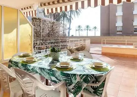 Sea Front Apart. 2 Pools / 1ª Linea. 2 Piscinas Apartment