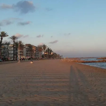 Sea Front Apart. 2 Pools / 1ª Linea. 2 Piscinas Appartamento Segur de Calafell